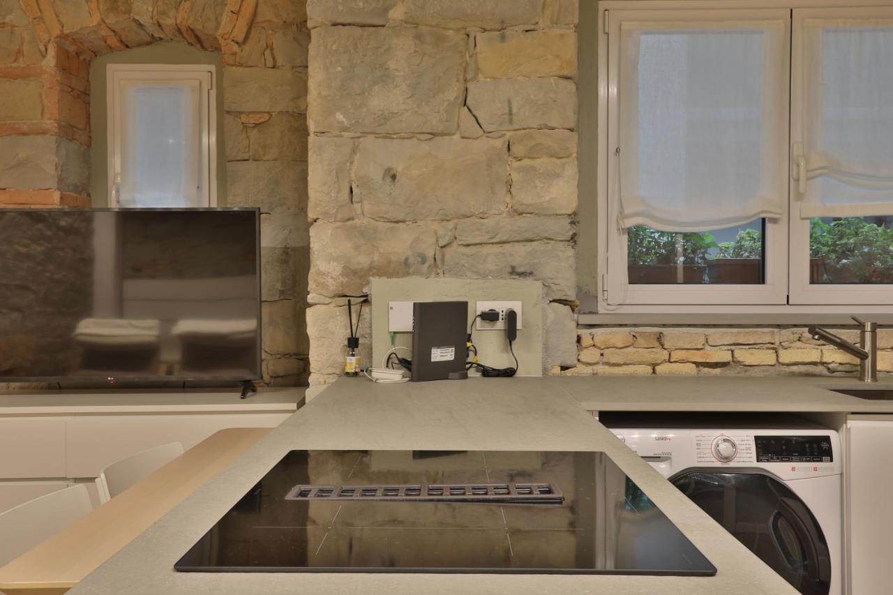Apartmán Da Kevin Terst Exteriér fotografie